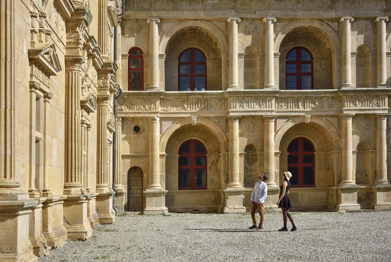 Gite De La Cascade Salles-la-Source Exterior photo